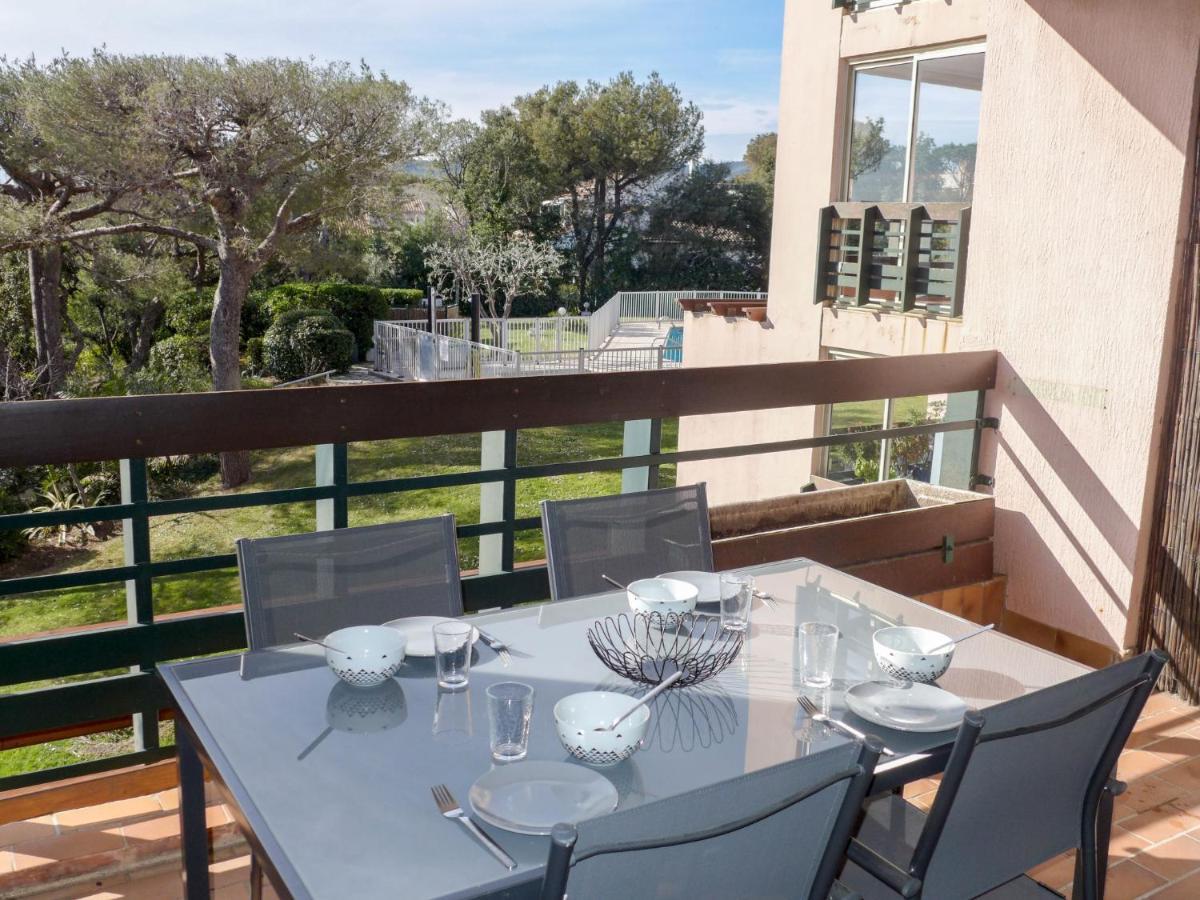 Studio Les Caroubiers-1 By Interhome Saint Aygulf Exterior photo